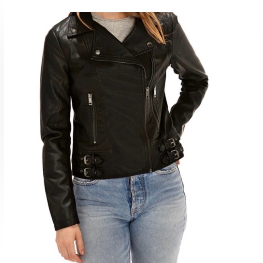 Shebby Collection Women’s Black Super Soft Faux Leather Moto Jacket Size Small
